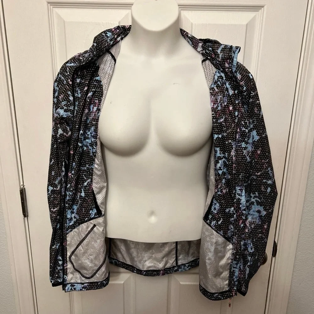 Lululemon Back Pack It Jacket Floral Sport Tranquil Blue Multi